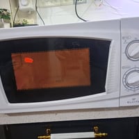 ميكروويف Elvita • ٢٠ لتر • ١٣ قطعة