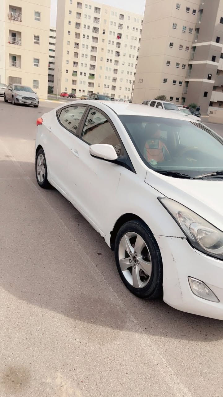 النترا خليجي ٢٠١٣ مصبوغه حزام كير و محرك نظيفات حداديه تخم تاير جديد ماشيه ٣٥٠
ملاحظه سنويه ساقطه رقم اربيل سعر ٩٠ مكانه بسمايه

***********
