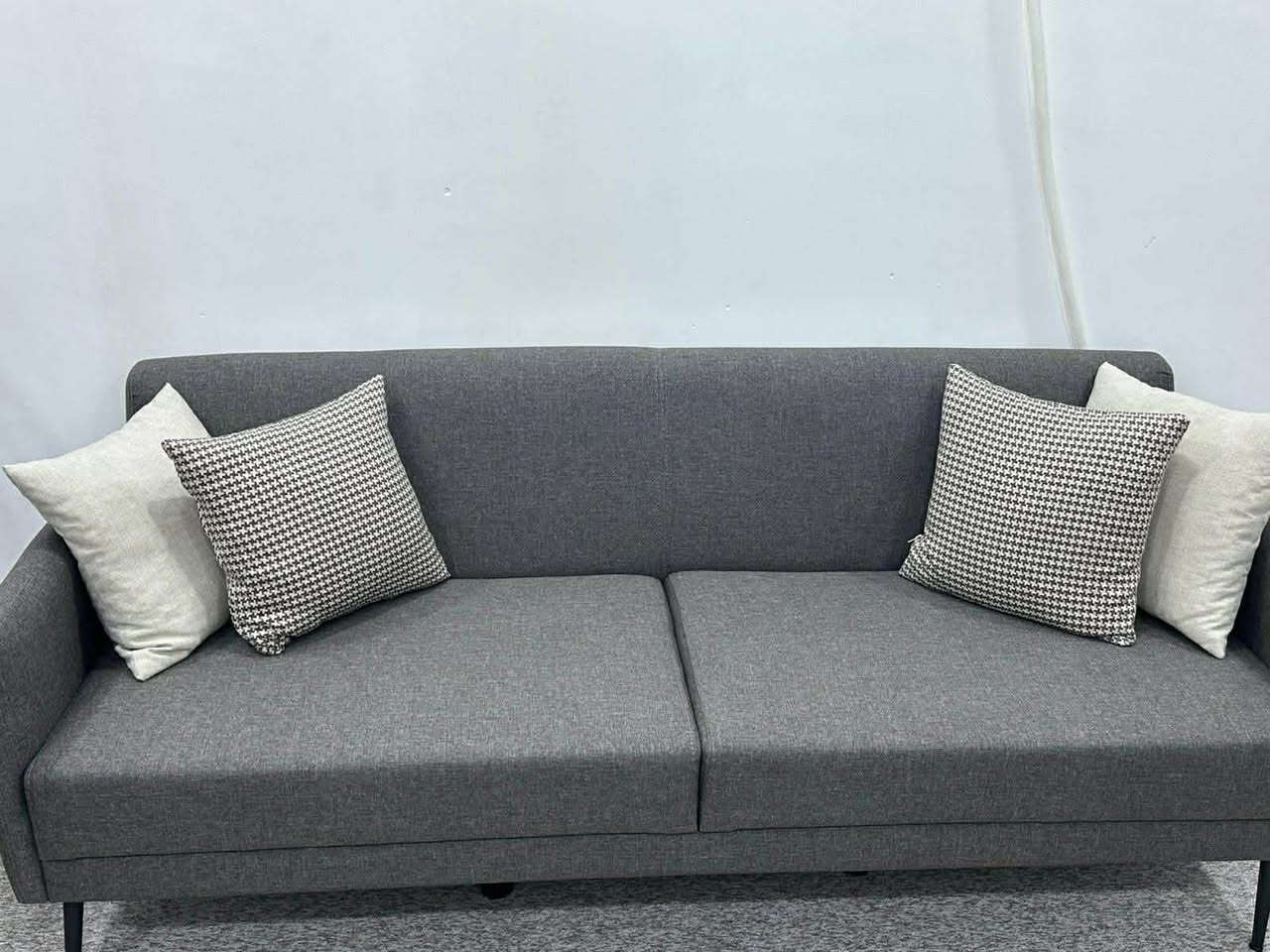 التواصل


**إذا كنت صاحب هذا الإعلان وتريد حذفه لأي سبب، رجاءا أرسل رسالة إلى الدعم الفني**