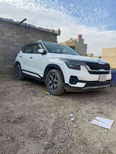 السلام عليكم كيا سليتوس مديل 2020 بيها صفحه السايق متجايه ومعمره حلوه تعميرتها ماشيه 71 كير مكينه مكفولات حداديه تبريد ثلج تادفائه السياره بصمه اريدها مراوس بجارجر رقم بغداد ***********
