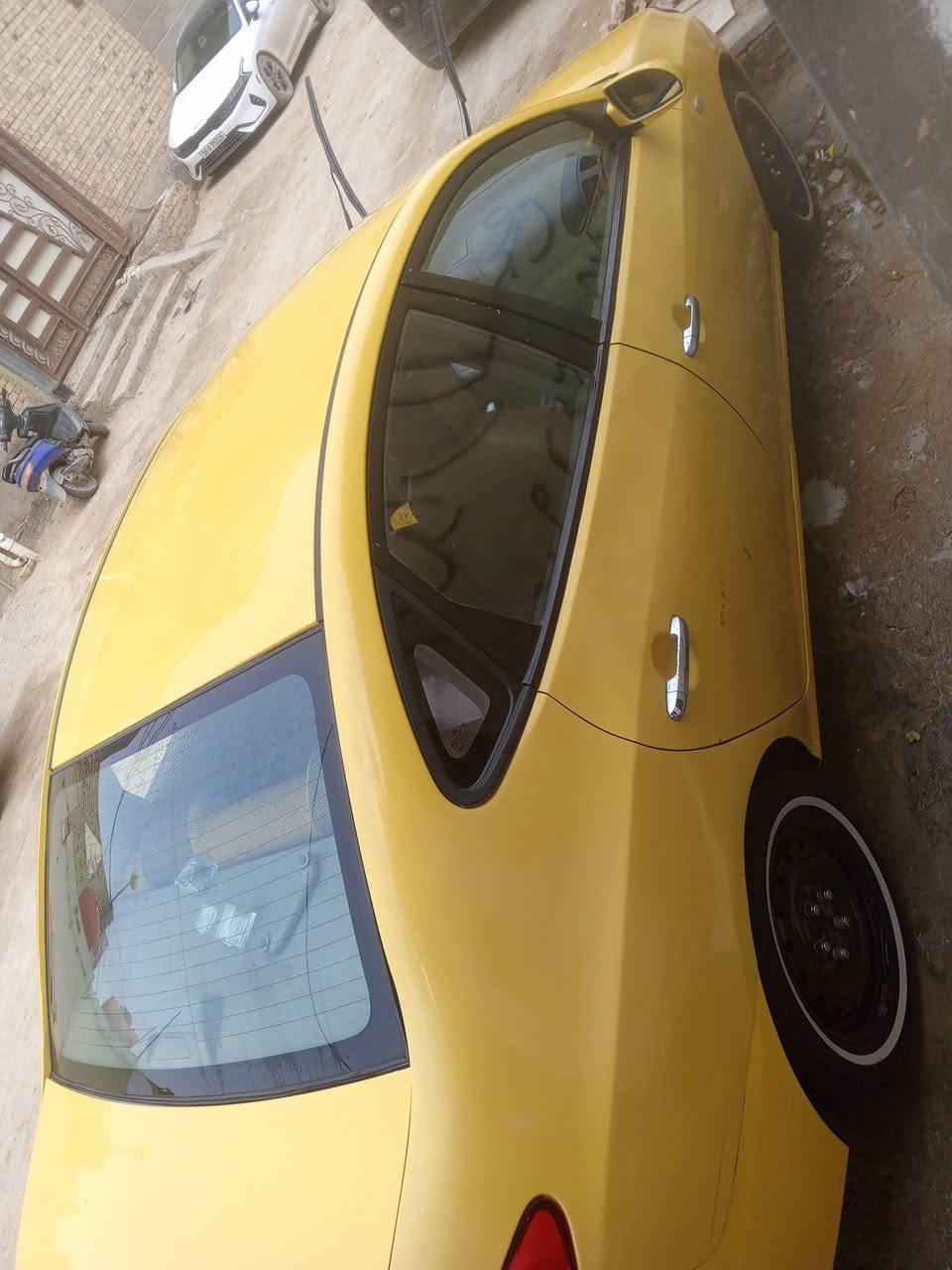 السلام عليكم
انترة افانتي ادوات ادوات بدون سنوية بس لوحات بيه
كصة جنطة موديل 2009
  بيه منضومة غاز شاده جديدة من معمل 
  شفط مرئي
   تحكم ستيرن 
  كفالة كير ومحرك امدوشمة غرفته كلش حلوة 
تدفة تبريد شغال علة الفحص 
مكان السيارة دوانية السعر 43 وبيه مجال قليل حك الجية السيارة بلحقيقه احلا من الصور 
 رقم التصال  ***********
