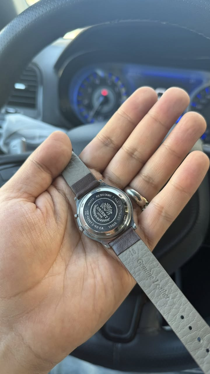 Made in Japan 🇯🇵
اورينت ياباني اصلي
انتاج السبعينات 1970s
اوتوماتيك ⚙️
21 حجر
منفذ يومي
منفذ شهري
55 الف سعر نهائي


**إذا كنت صاحب هذا الإعلان وتريد حذفه لأي سبب، رجاءا أرسل رسالة إلى الدعم الفني**