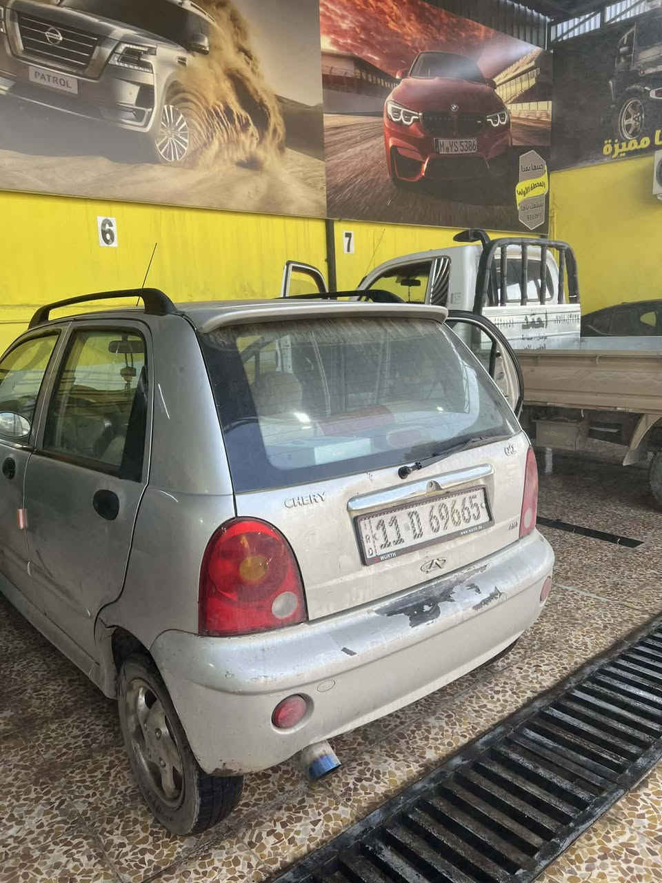 سلام عليكم  كيوكو لبيع موديل 2010 سياره بيها اثر نفخ وما ماثر رقم اجنبي كابون بانزين بيها شرعي بلوصل كير توماتيك داخل بيجي سياره نضيفه يرادلها شويه ترتيب سعره 32وبيها مجال للطيبين،،،،،***********/***********
