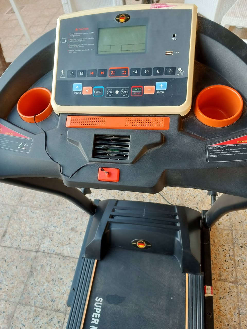 للبيع بسعر 175 الف 
المكان اربيل
تم تصليح الماطور وتبديل الكارت


**إذا كنت صاحب هذا الإعلان وتريد حذفه لأي سبب، رجاءا أرسل رسالة إلى الدعم الفني**