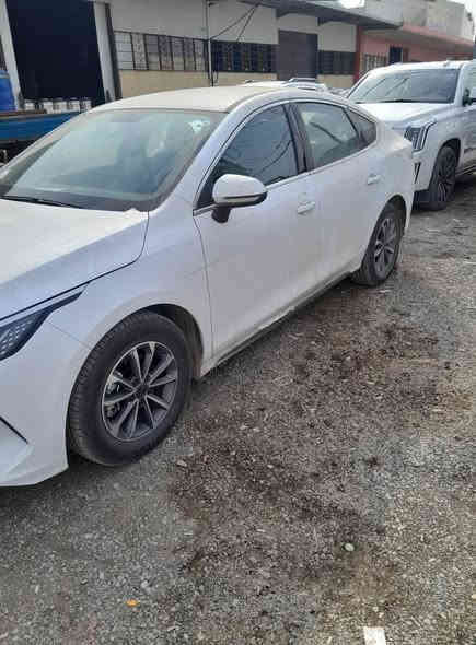 BYD سعر١٩٥٠٠ بغداد ***********
