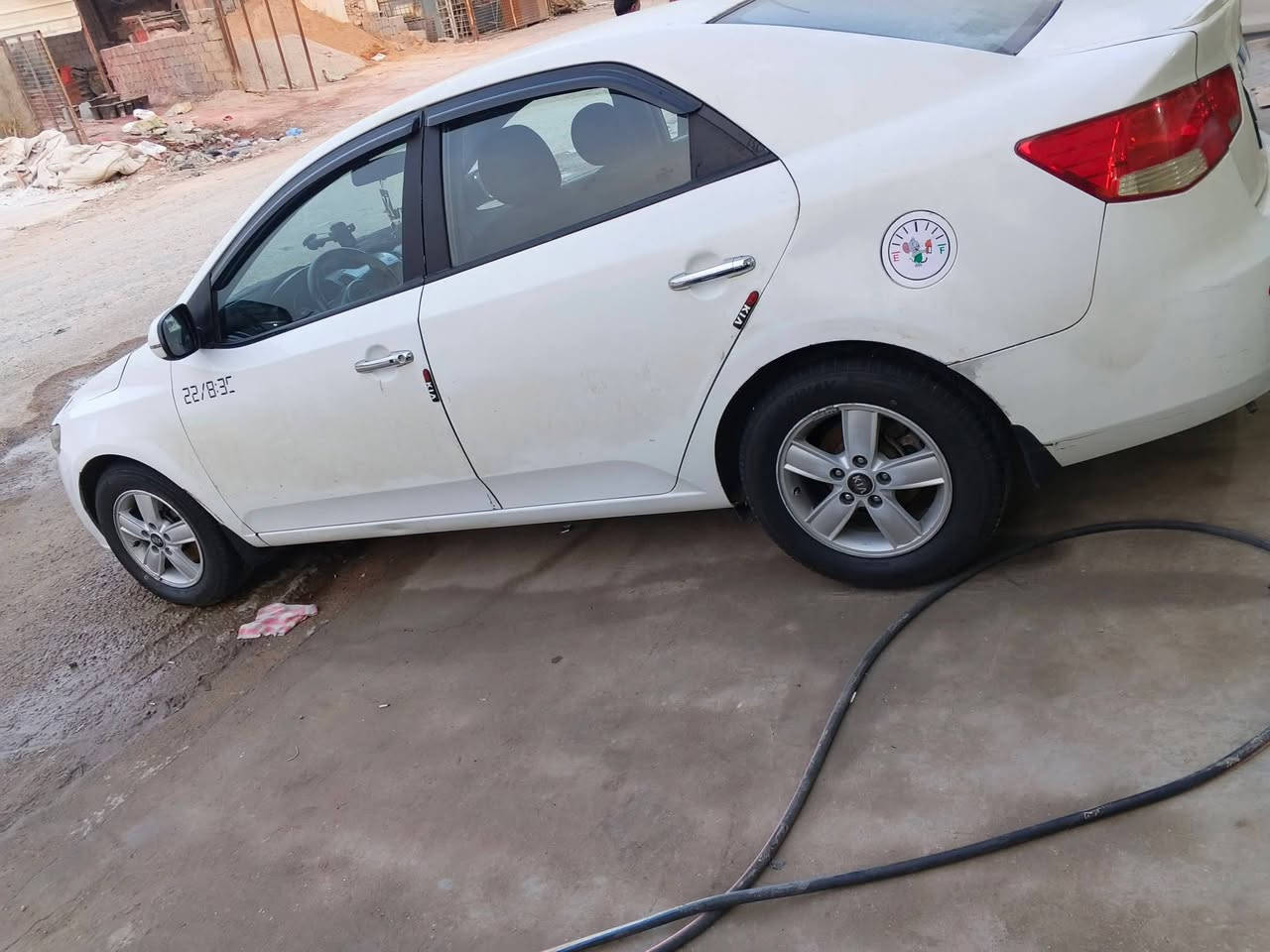 كيا سيراتو موديل 2012 خليجي
رقم انبار جديد شرط التحويل والغرامات 

السيارة محرك وكير شرط 

محرك 1600 دوش شرط لا تنقيص ولا تبخير 

كير 6 نمر شرط 

تبريد ثلج 

صدر امامي وخلفي جديد 

تخم تايرات جدد 

امري شفط 

تحكم امري كهربائي 

اشاير بالمري 

تحكم مقود

شفتات استيرن 

اربع دسك 

السيارة  بيه 4 قطع بس ابيع حزام

السيارة جديدة داخل وخارج وترايها زيرو 

السيارة بسعر مناسب جدا

او مراوس حسب القناعه 

للتواصل ***********
