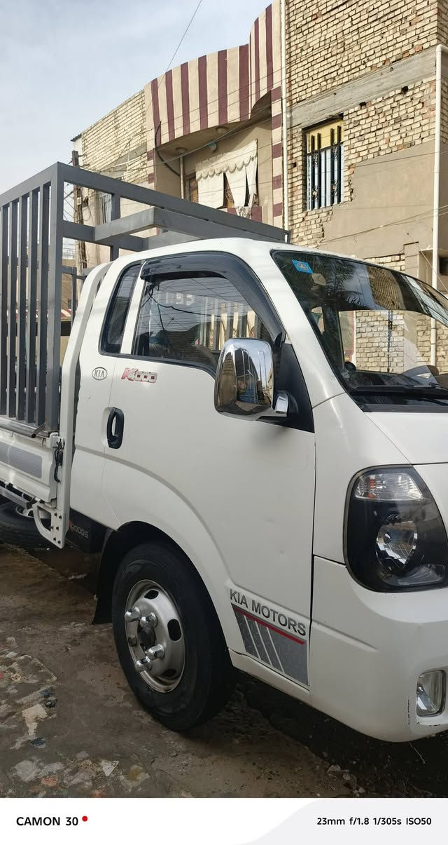 السلام عليكم كيا بينكو فحل مفتوح للبيع موديل 2019 تخم تاير محجر جديد سيارة جاهزة ومكفوله من الكير والمكينه والاكسن رقم بغداد إنكليزي بسمي تحويل ثاني يوم  مكان السيارة بغداد غير متواجد على الفيس السعر اتصل على الرقم ⬇️
***********
