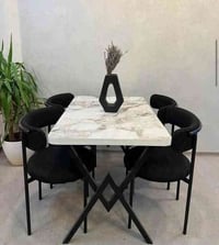 تخفيضات 145 الف ميز و4 كراسي كوالتي عالي تركي🇹🇷 وليس صيني❌ قماش الكراس...