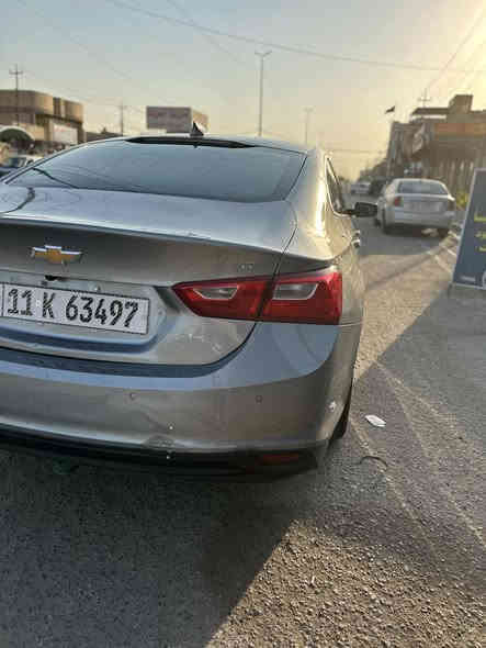 شيفرولية ماليبو LT موديل 2025 زيرو بعدهي 
#الضرر :موضح بالمنشور بس البنيد مبدل ومصبوغ كله مصلح وشغل درجه اولى 
#الرقم : بغداد دولي حره مدفوع گمرگ 

#المواصفات :

▪️السيارة : شيفرولية ماليبو 
▪️المحرك : 1.5L توربو (اربعة سلندر)
▪️حجم الويل : ويل كب حجم 18
▪️بصمات عدد 2 للأبواب مع بصمة جنطة وبصمة تشغيل وتشغيل عن بعد
▪️لايتات اصفر مع كشافات دعامية LED
▪️سايد بريك دگمة
▪️شاشة الدشبول حجم كبير ( ايباد )
▪️كامرة خلفية دوارة اصل مع الستيرن
▪️كشنات السيارة مخمل اسود 
▪️تدفئة لكشنات المقدمة
▪️تحكم فول كهرباء لكرسي السائق
▪️قطعتين تبريد امامي وخلفي
▪️ تشغيل عن بعد
▪️جنطة كهرباء
▪️سستم صوت 
▪️تحكم ستيرن جهتين بلوتوث وحاكية وكروس سرعة وتحكم صوت 
▪️نظام ABS مانع انزلاق
▪️السيارة جديدة وبوضع الشركة.

السعر المطلوب :148ورقة مع المجال
 
الاتصال على : *********** 
مراوس حسب نوع السياره
