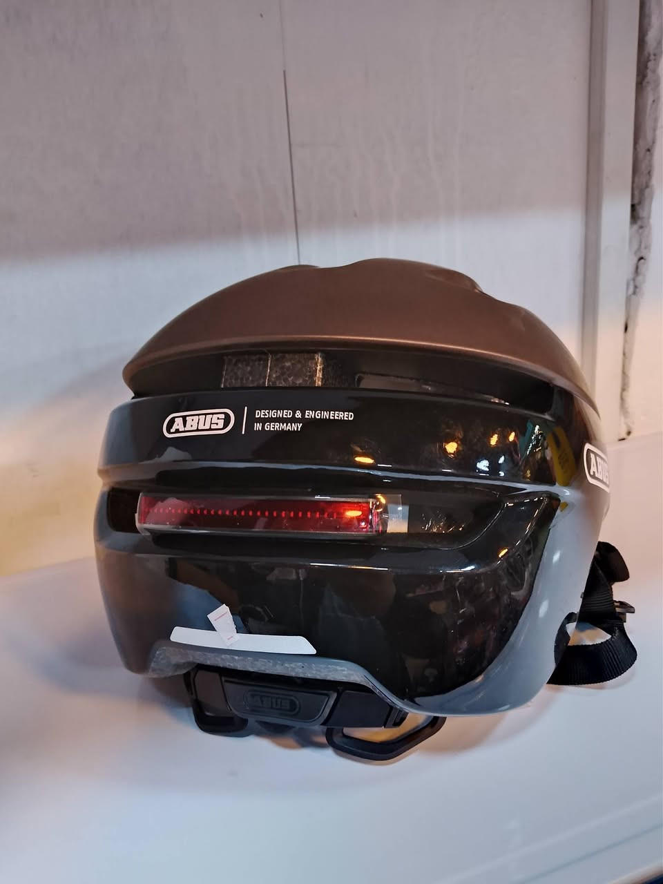 السلام عليكم طلعتلي هاي البيدرات والخوذ الي مهتم يراسلني خاص
***********
