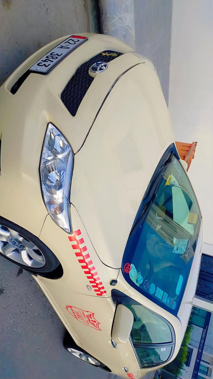 سلاو  پيش وه پشته وه لايت وه به گه لايت  هه موو بؤ گؤرينه وه  هه موو خاوينه بي كيشه يه   ١٣بي ١٢ بي كيشه نيه ده گؤرينه وه 

***********
