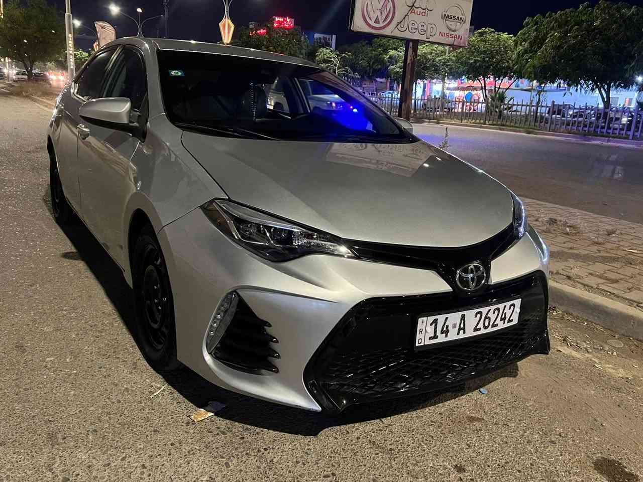 السلام عليكم كورلا 2019 Le وارد أمريكي سياره جديده جاهزه تخم تاير حداديه جدد تبريد ثلج مكينه كير كفاله سياره حادث بنيد وجاملغ ماشيه 85 كيلو سياره حره بصره الجديد  السعر 130  العنوان البصره  ***********
