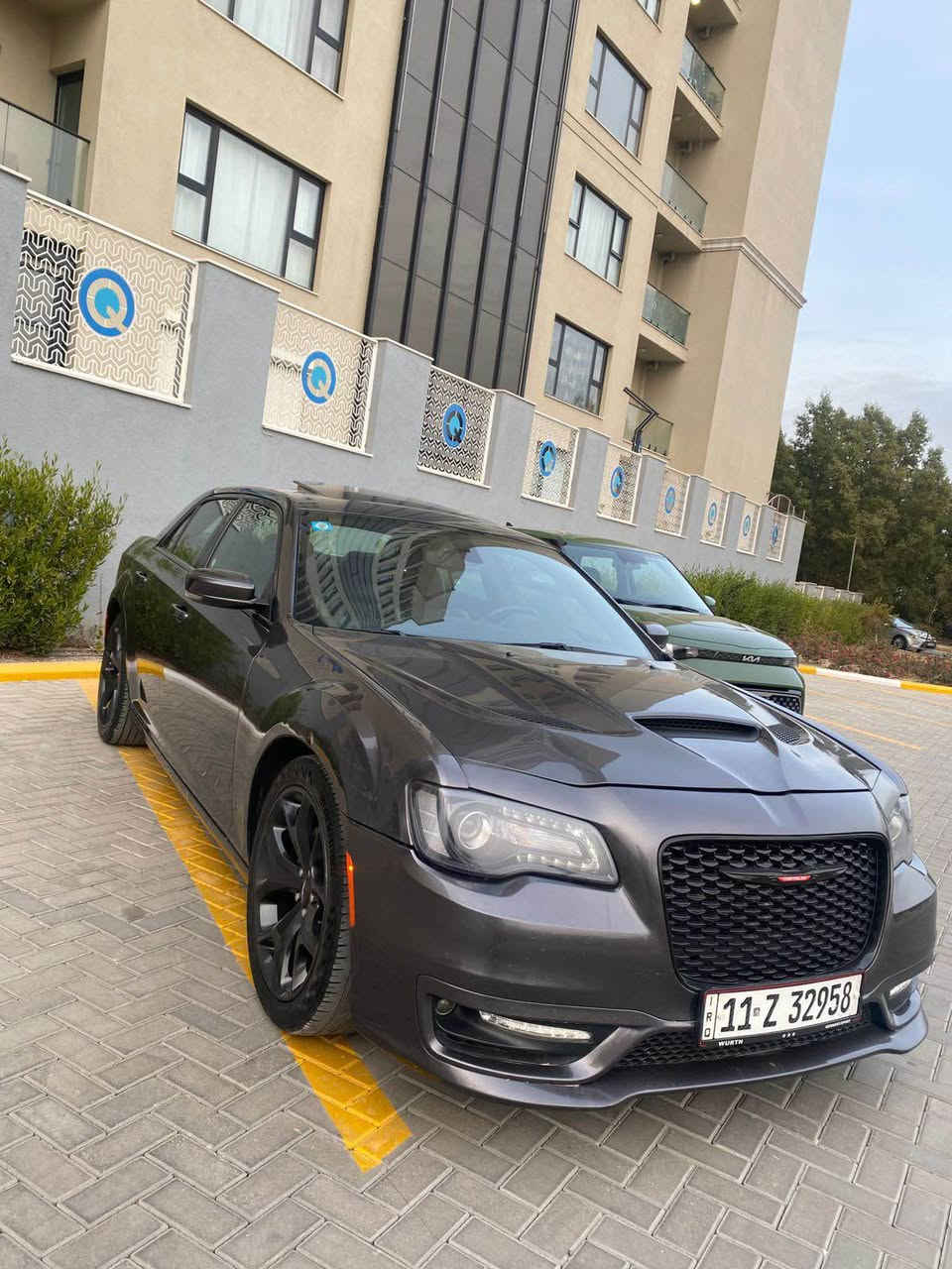 تحيه طيبه لاعظاء الكروب المحترمين

اوباما C300 S

موديل 23 حادثهه بوند وجاملغ الجاملغ راجع بارد بلادي والبوند هم راجع بارد بدلته والي بيهه ابو الفتحات مصبوغ والبلادي موجود السياره اس فول للاخير مواصفات 

بانو راما 

كشن جلد كهرباء

شاشه جبيره 

شفتات ستيرن 

كير ماوس 

تبريد وتدفئه بالكشن 

رقم بغداد تحويل مباشر 

السعر 297 بي مجال بسيط حك الجيه 

مكان السياره السيديه 

للاتصال  *********** بغداد, العراق
