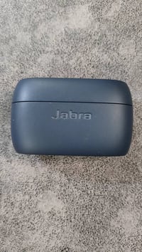 جبرا اليت اكتف 75 • نسبة الشحن • مع السماعات