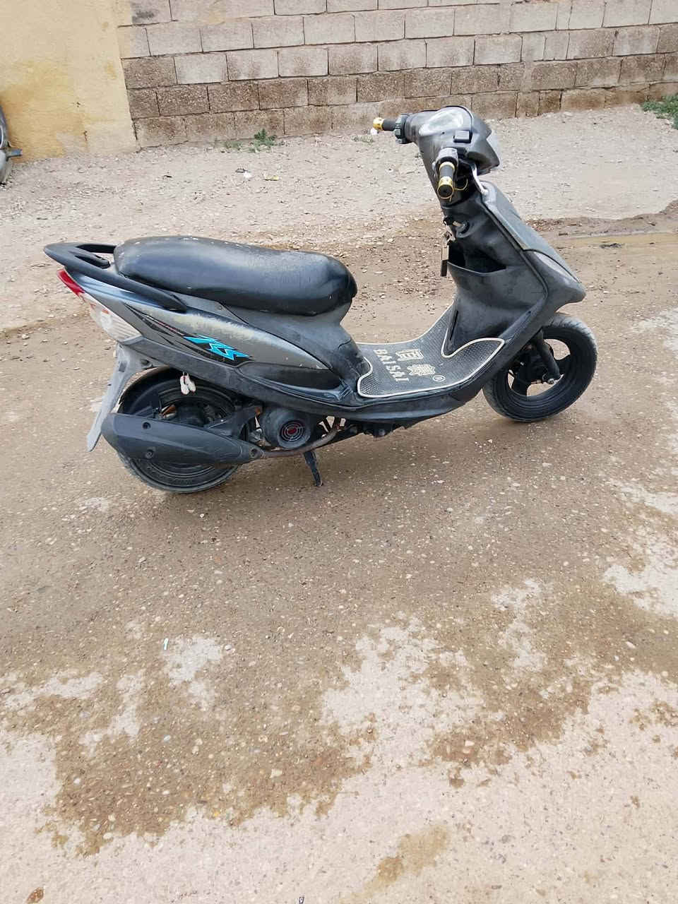 سلام عليكم دراجه ماكس عدله الدراجه كفاله عامه ختم واحد كاملة مكمله بلاديه مابيه اي  نقص وبيه دمام همين السعر 500 وبيه مجال حك الجيه مكاني ديالى الخالص ***********هبهب وهذا رقمي مع العلم الدراجه نكره سلف هندر
