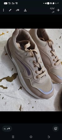 رقم راعيه 078031767944  قياس 45.استخدم جدا قليل تلاثتهن ب10