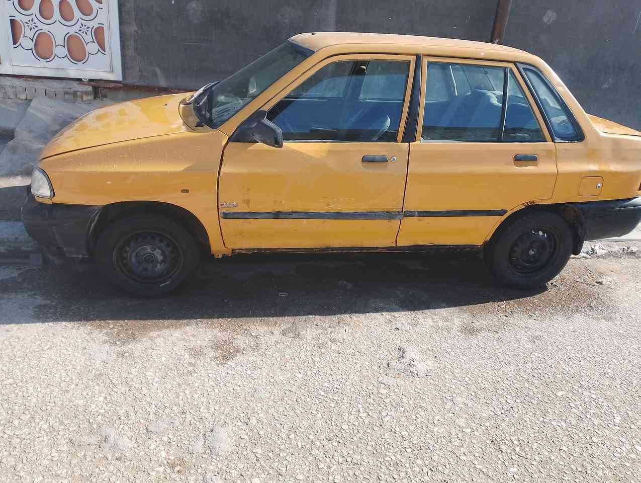 السلام عليكم سياره سايبه للبيع موديل ١١ شاصي مكفول سياره جاهزه نظيفه السياره ماكينه جير جديد سياره حلوه 
السعر 13 
رقم التواصل رقم الموبايل 
***********
