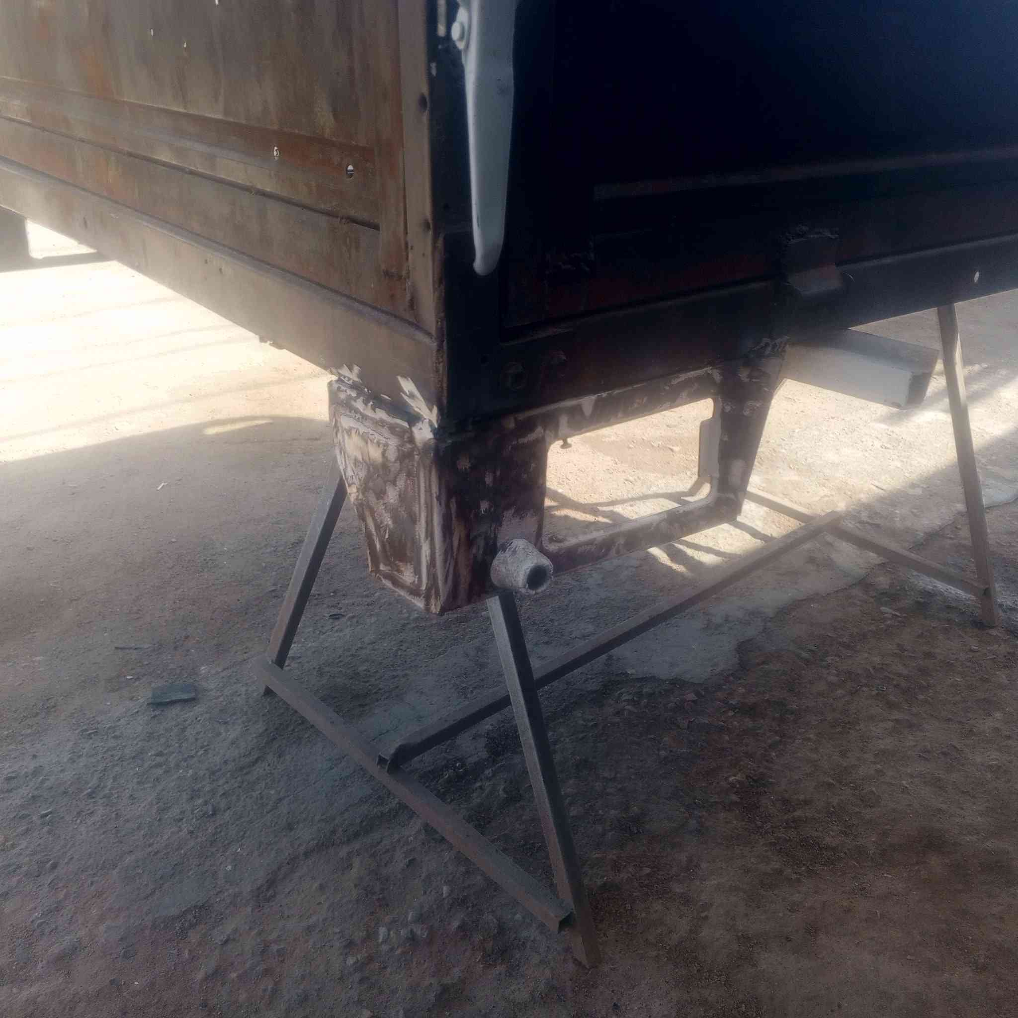 تفصال قاعده بكلايتات دايون
تبديل ترايش دوسات يدات نرمادات 

حداديه الستوته كامله عدي اي تحتاجه يمي 

مكاني ناصرية بل عكر الغربي ع منصوريه وتدخل 

***********
