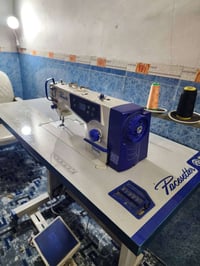 مكينة خياطة • جديدة ١٠٠% • كربلاء امن الداخلي