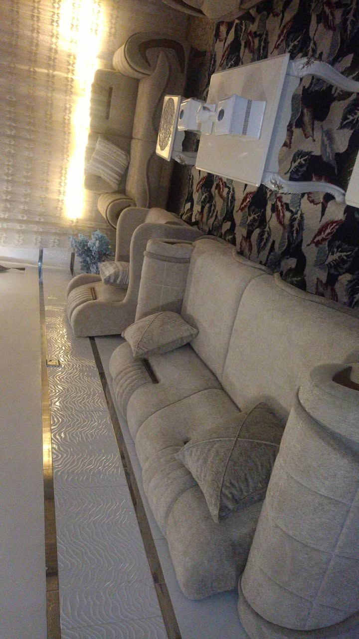 تخم ١٠مقاعد للبيع سبب مكان صغير تفاصيل اكثر خاص اي ضرر مابي


**إذا كنت صاحب هذا الإعلان وتريد حذفه لأي سبب، رجاءا أرسل رسالة إلى الدعم الفني**