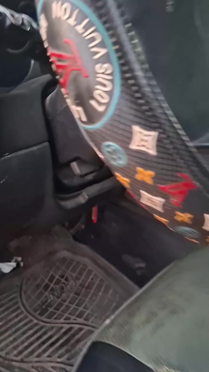 اخوان محرك همر H3 للبيع 
بي صوت خشونه 
راح اشيله من السياره للبيع 
قيم باليحبه الله
المكان الانبار حديثه


**إذا كنت صاحب هذا الإعلان وتريد حذفه لأي سبب، رجاءا أرسل رسالة إلى الدعم الفني**