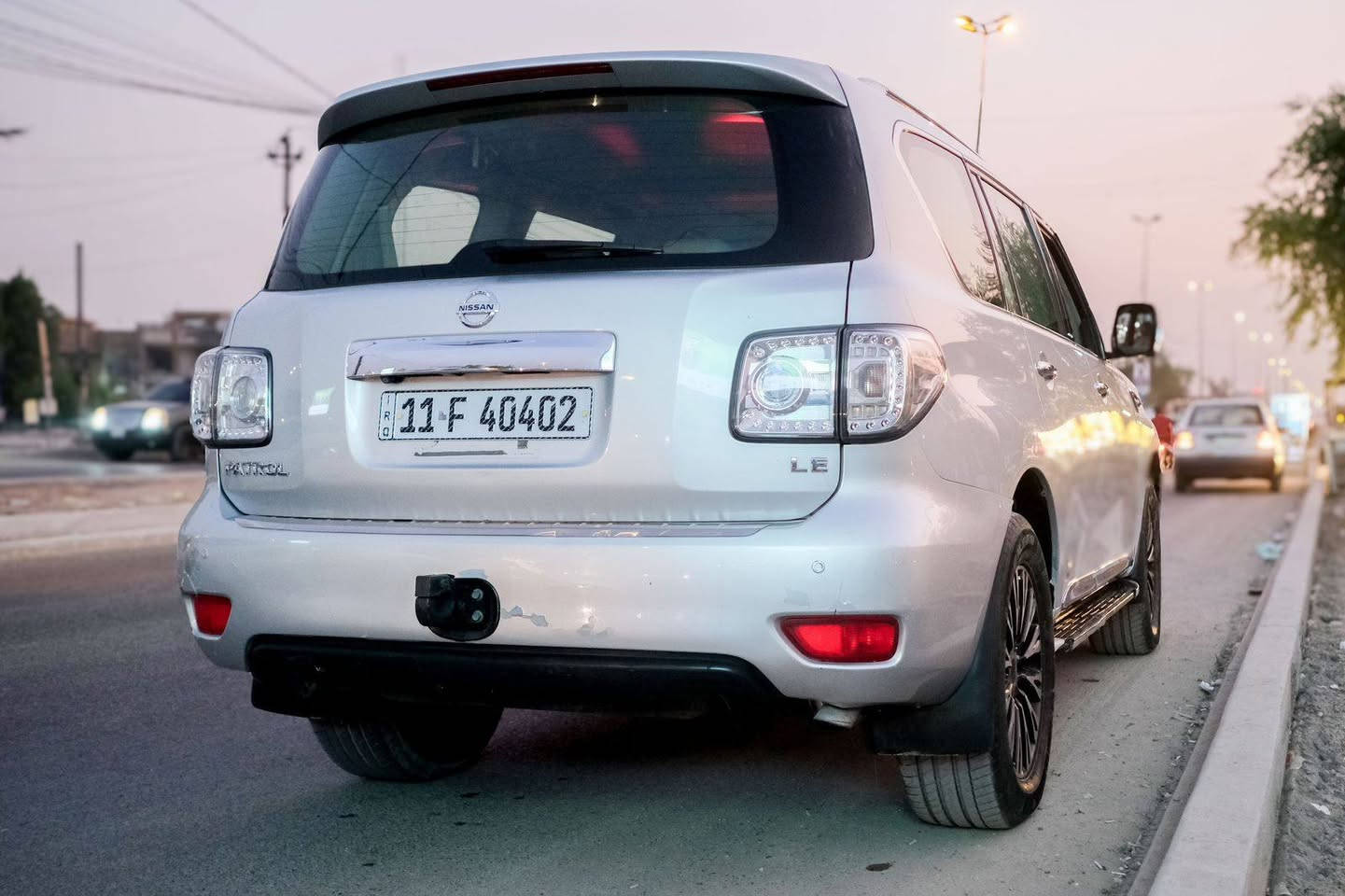 باترول Le موديل ٢٠١٠ والمواصفات مالبترول معروفه سعرها ١٩ وبيها مجال قليل ***********
