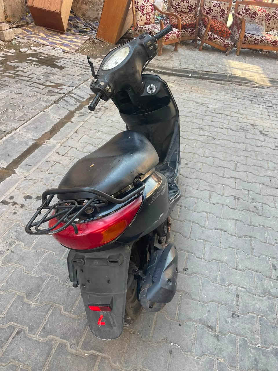 السلام عليكم بريز نوزل للبيع الدراجه نگره سلف برغي ممفتوح بيها بيها اكسل خفيف يحتاجلها ترتيب بسيط السعر 450 مكاني الاعظمية ***********

