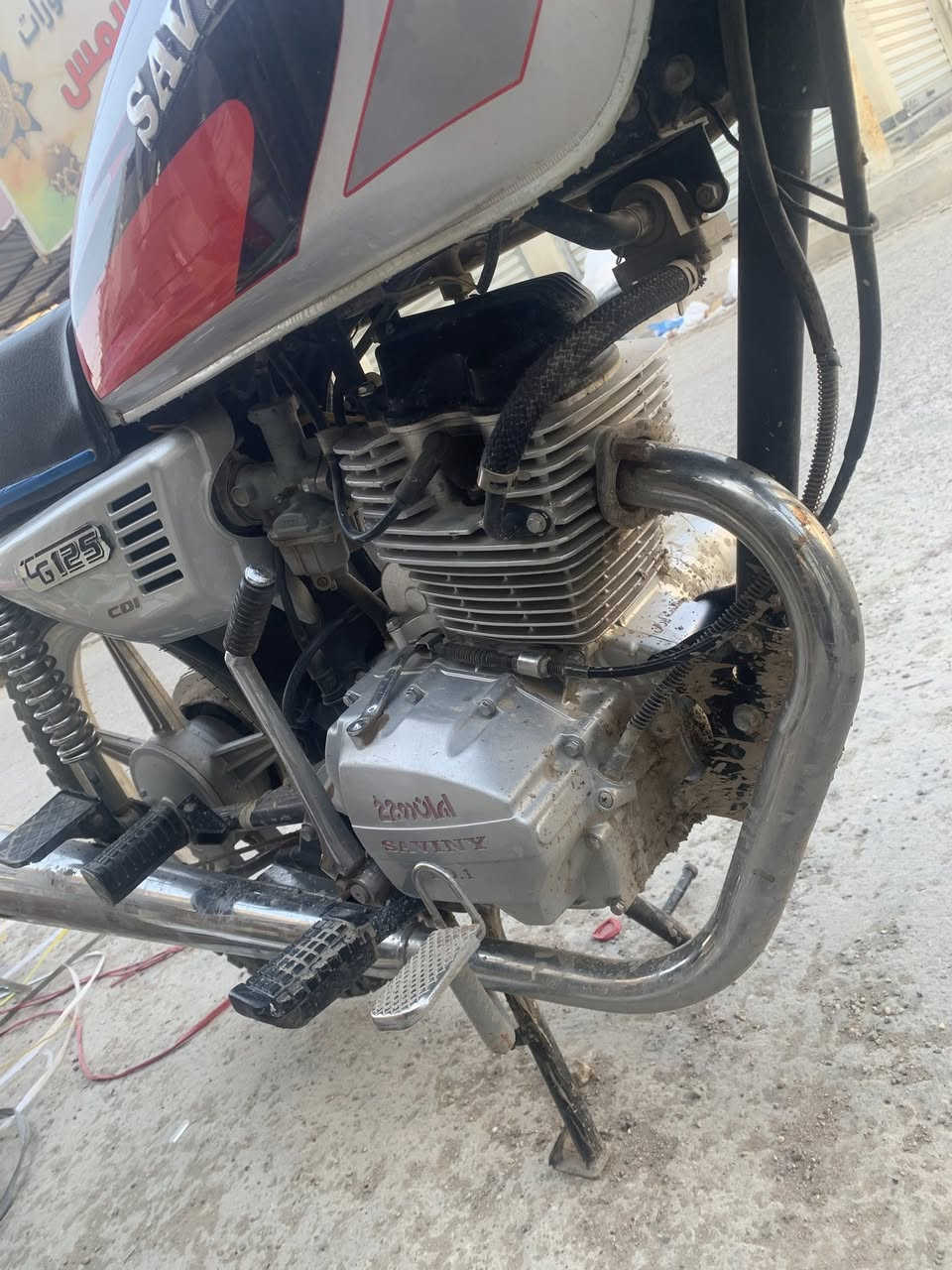 سلام عليكم دراجه ٥ كير للبيع 2021 كفاله محرك مامفتوح السعر500 وبيها مجال بسيط ***********
