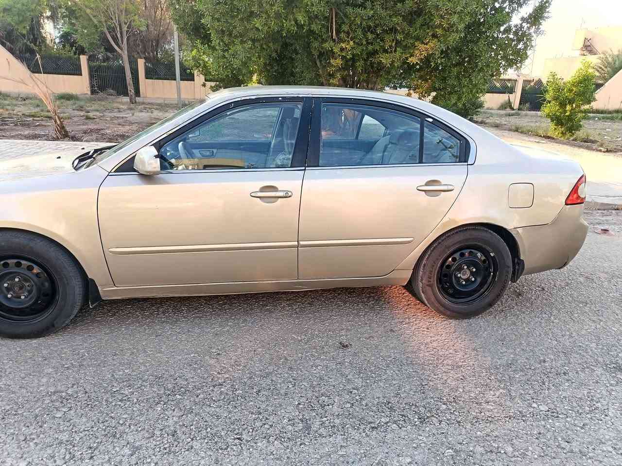 سلام عليكم كيا اوبتمه 2008 أمريكي ضرره جملغ خلفي مرشوشه جيلاتين حزام مكينه 2400 سياره جاهزه مال جناي سعر ٨٥ مكاني حله ***********
