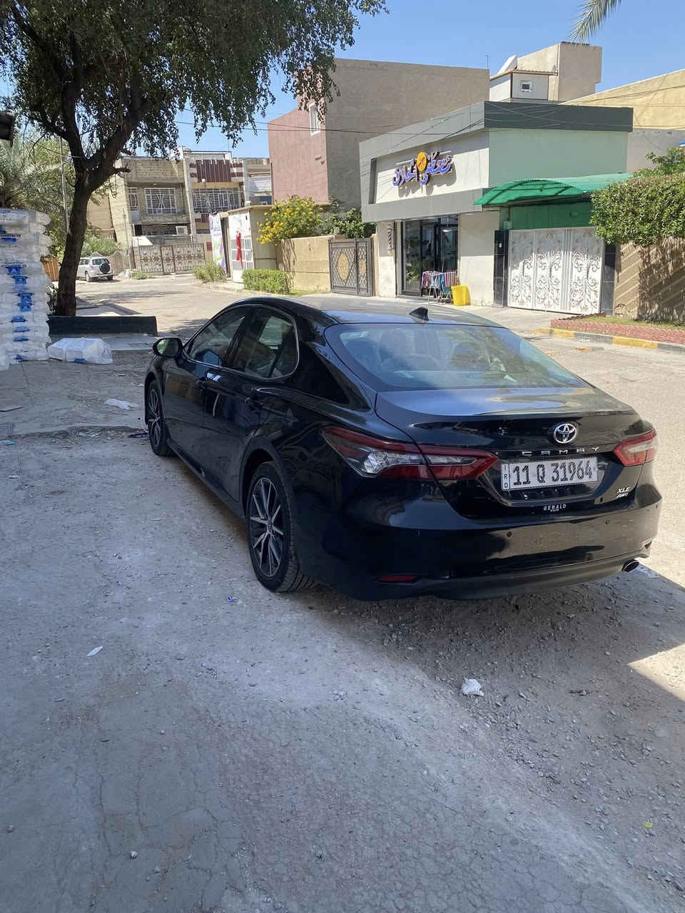 السلام عليكم
للبيع فقط 

الموديل 2023 

TOYOTA KAMRE 

مواصفات XLE 

فول مواصفات 1/1

بصمة دخول ذكي 

بانوراما 

دتاشو

نضام صوت JBL

كشن تبريد تدفئة 

كشنات جلد 

كشنات الامامية كهرباء 

شحن لاسلكي 

خمس كامرات 

رادارات 360درجة

رادار امامية 

رادار جانبي 

اوتو بريك خلفي وامامي 

حساسات امامي 

حساسات خلفي 

شاشة دجيتال 

لايتات زينون 

حاجب LED امامي وخلفي 

تبريد قطعتين 

شاشة كبير

نضام سبورت 

نضام ايكو 

اوتو هولد 

سايد بريك بصمة 

تحديد السرعة 

تحديد المسار 

وبقية مواصفات ال XLEمعروفة 

ماشة 41ميل 

السيارة ضررها بنيد وجاملغ فقط و3قطع كلير امريكي فقط 

السيارة ما بيها أჂ̤ نقص تطلع بيها تراي للبصرة 

مكان السيارة بغداد البلديات 

السعر 168 وبيها مجال بسيط 

ملاحظة السيارة رقم بغداد بسمي تحويل ثاني يوم 

ما يعجبك السعر كلمة طيبة ورفع المنشور 

للستفسار 

***********
