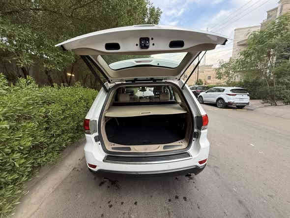 السلام عليكم 2018 جيب لمتتد بلاص 3 شاشات خليجي رقم بغداد فول عدا الجكات 
265$
***********
