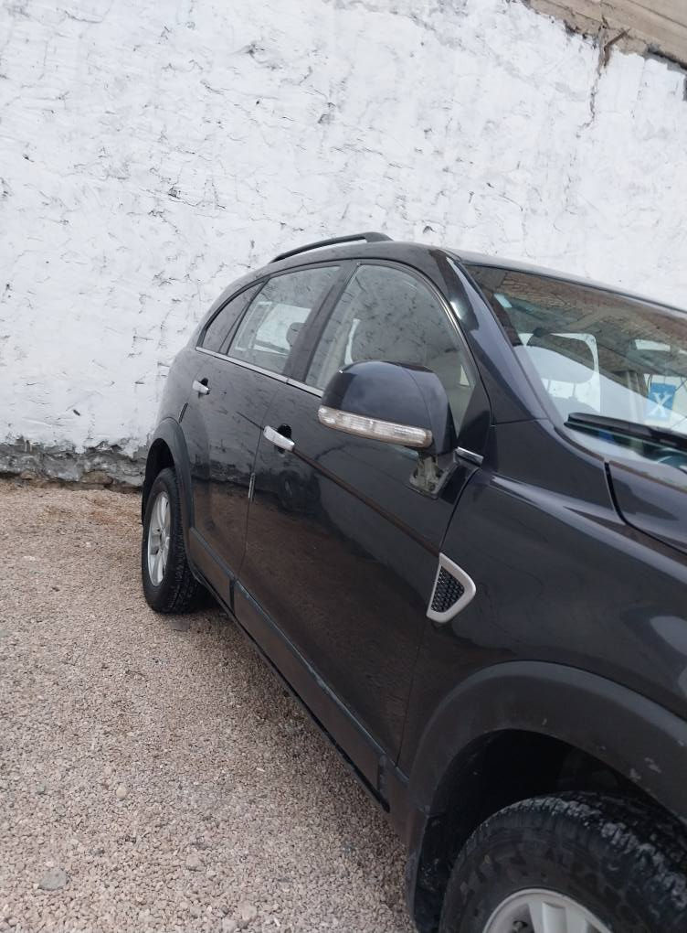 سلام عليكم شوفر كابتيفا ستيشن موديل 2007سياره جاهزه كفاله من صبق وضربه تحويل ثاني يوم السعر 100 وبيها مجال قصاط هم بيع مقدمه 50  مراوس هم يرهم محرك 4سرندر كير وتو كفاله محرك وكير مكان الفلوجه ***********. ***********
