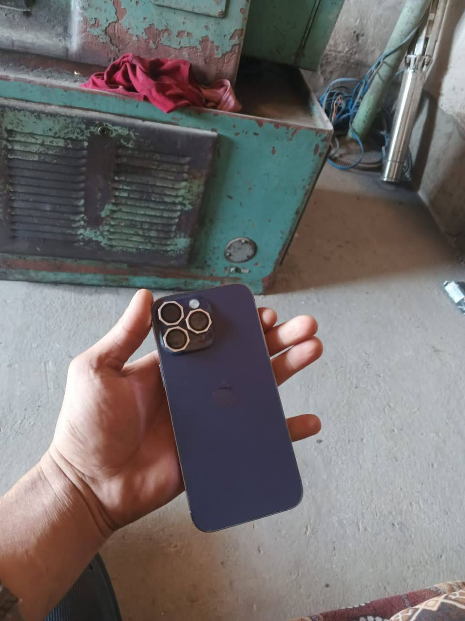 14 برو ماكس
مستبدل شاشه فقط فيس ايدي شغال 
بطارية 84 بلادية
جهاز نظيف حلو
السعر 575

مامتواجد فيس اتصال فقط او وتساب
مكاني نجف خان النص الحيدرية عمود 600
رقمي ***********
