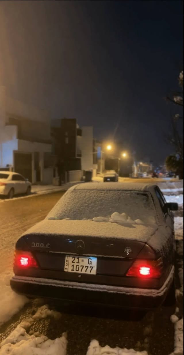 سلام عليكم مارسدس للبيع موديل 92 بلاد ***********
