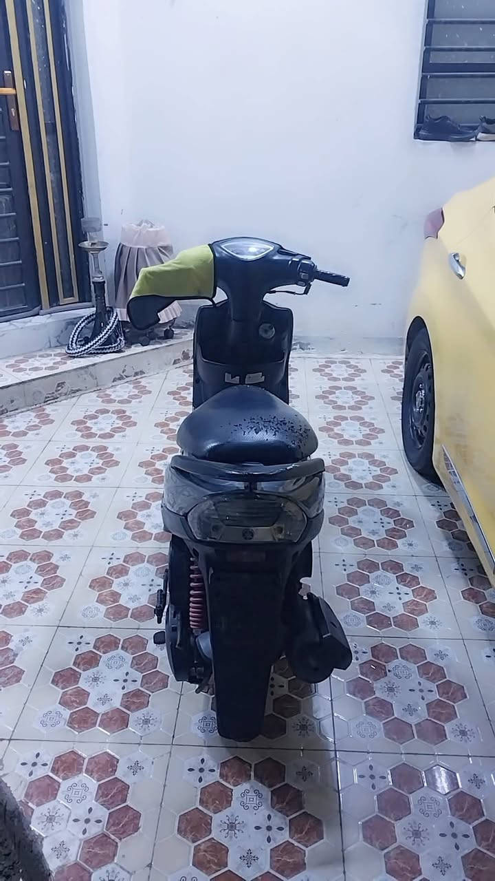 دراجه للبيع  ***********
....دراجه رمبه فول  تواصل خاص
