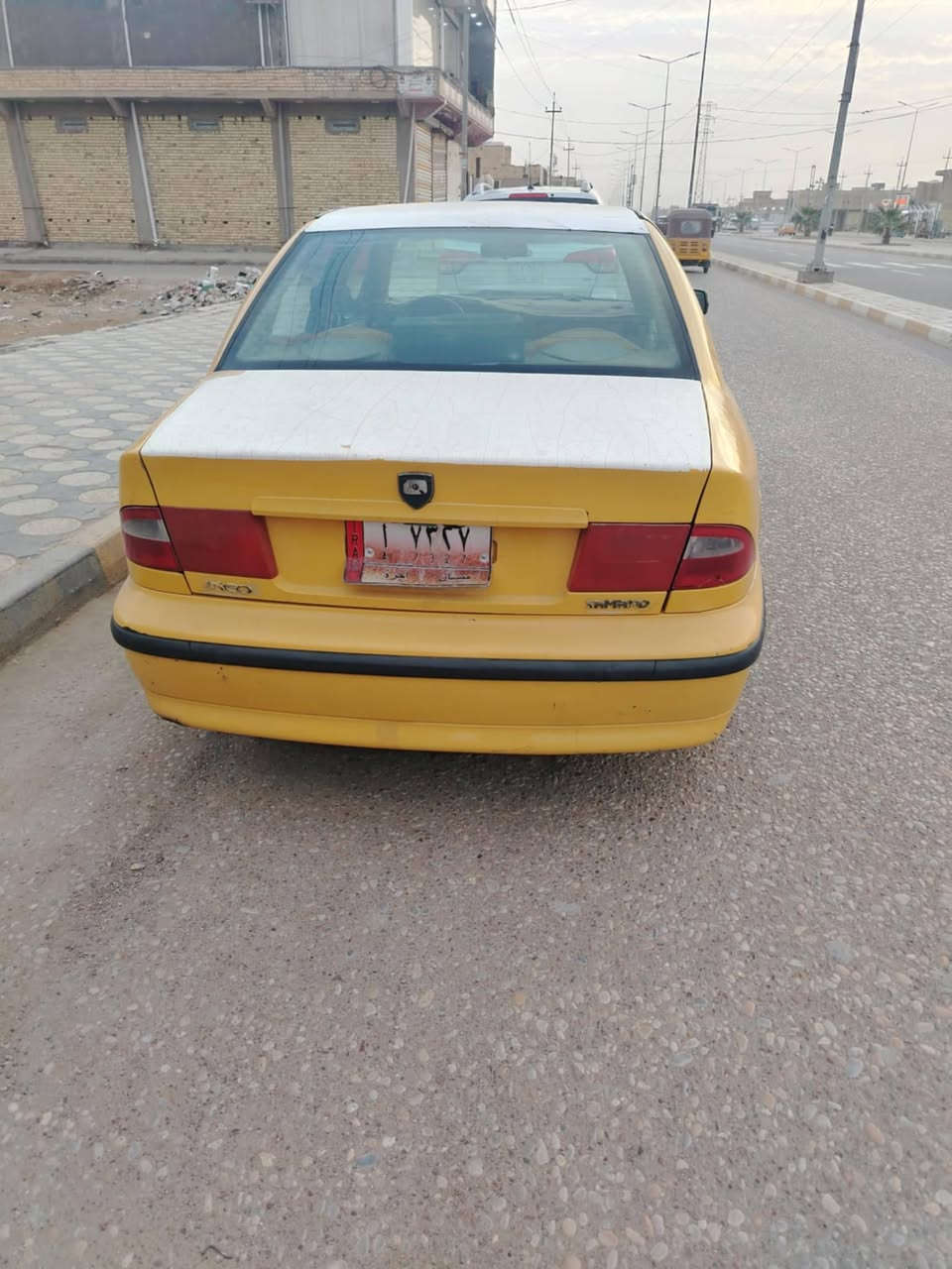 سلام وعليكم سمند للبيع موديل ١٢السنويه صاقطه ١٨مطلوبه ٣٠٠هيئه وغرامات بيه مكينه فرنسي الفين بيه تبخير السعر ٢٢وبيه مجال مكاني اعماره يم مستشفى البناني ‏‪***********‬‏مامتواجد عله انت
