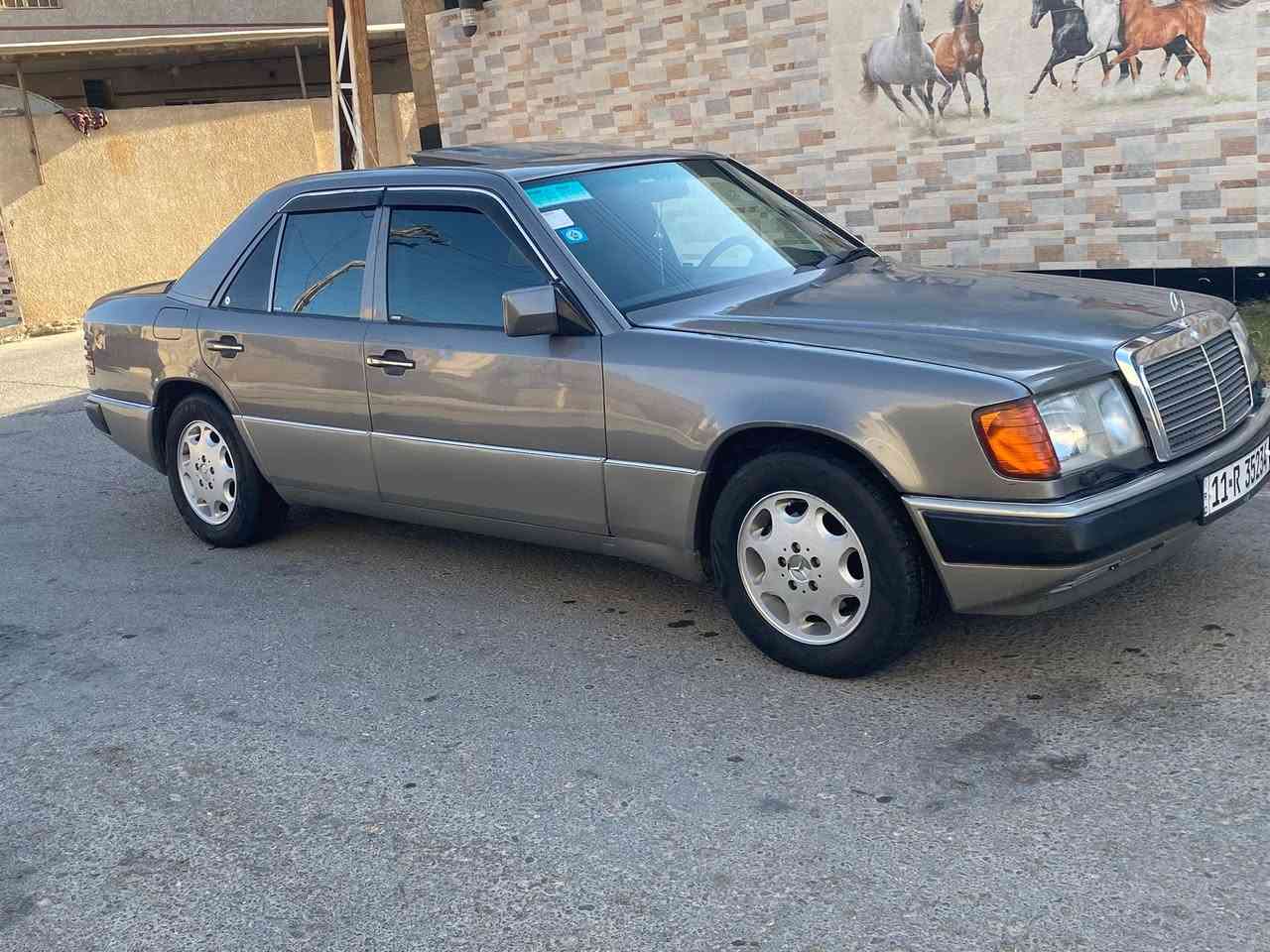 مارسدس مديل 90 مكفوله كفاله عامه من صبغ وضربه مكينه خرطيم 280 سته سلندر تخم تاير حداديه تبريد ثلج رقم بغداد انكليزي مكان واسط سعر 110 //***********
