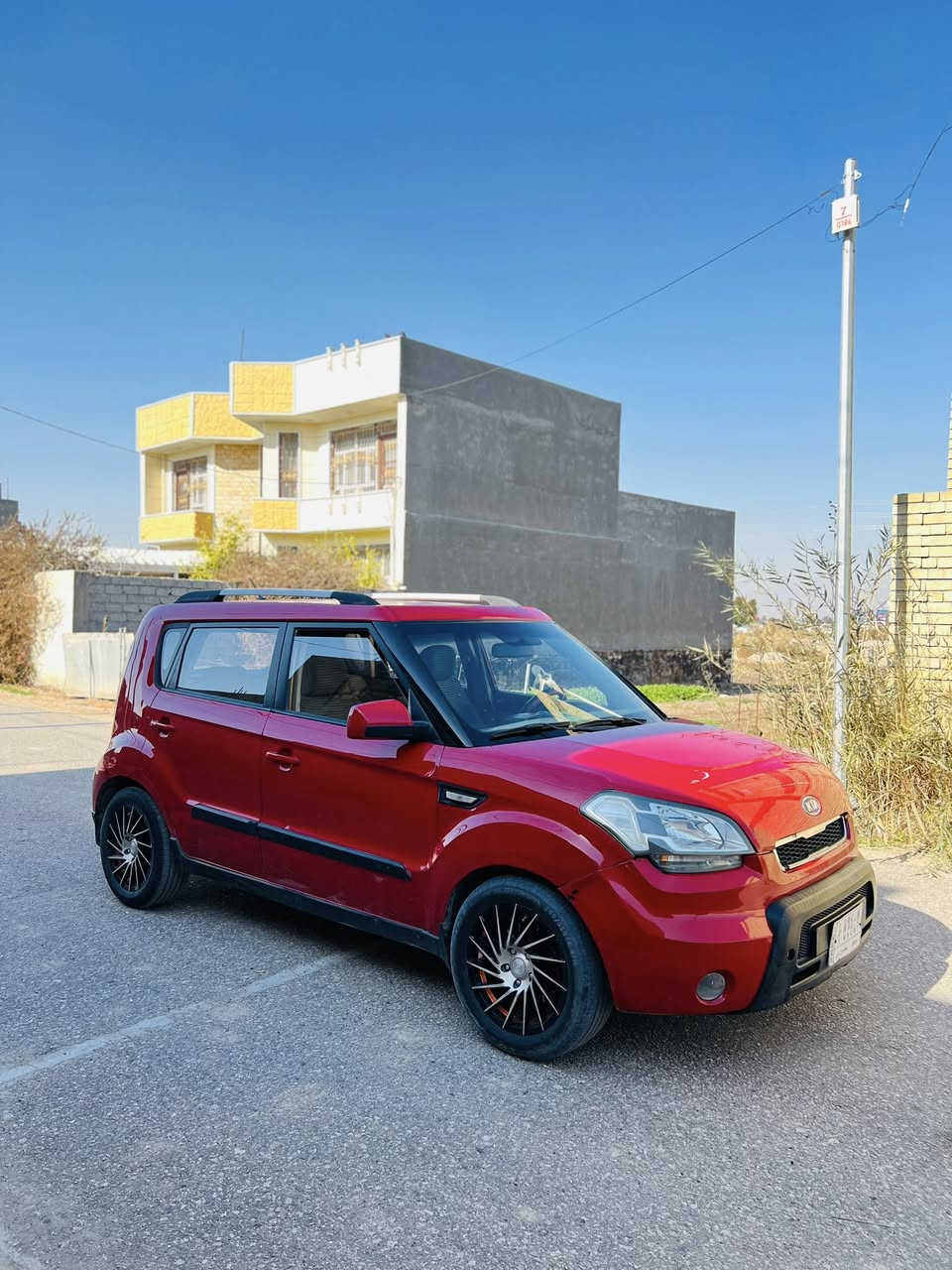 سلام عليكم بيع سريع صول2011كير ومحرك وحداديه كفاله تخم تاير جديد مال جناي جاهزه الاخير تبريد ثلج ⛄️ خليجي السياره بيها جاملغ امامي فقط صبغ 
السعر88وبيها مجال لشراي 
الاتصال***********
ما متواجد بلخاص 👆👆
الشراي يتصل ويدلل
مواصفات السياره 
شاشه 
تحكم استيرن 
كامره 
نضام ايكو
