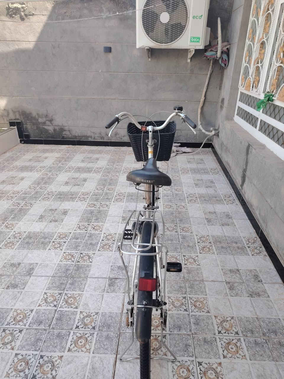 السلام عليكم
بايسكل للبيع حجم 27 نضيف كلش  السعر 90وبي مجال 
راسني وتدلل


**إذا كنت صاحب هذا الإعلان وتريد حذفه لأي سبب، رجاءا أرسل رسالة إلى الدعم الفني**