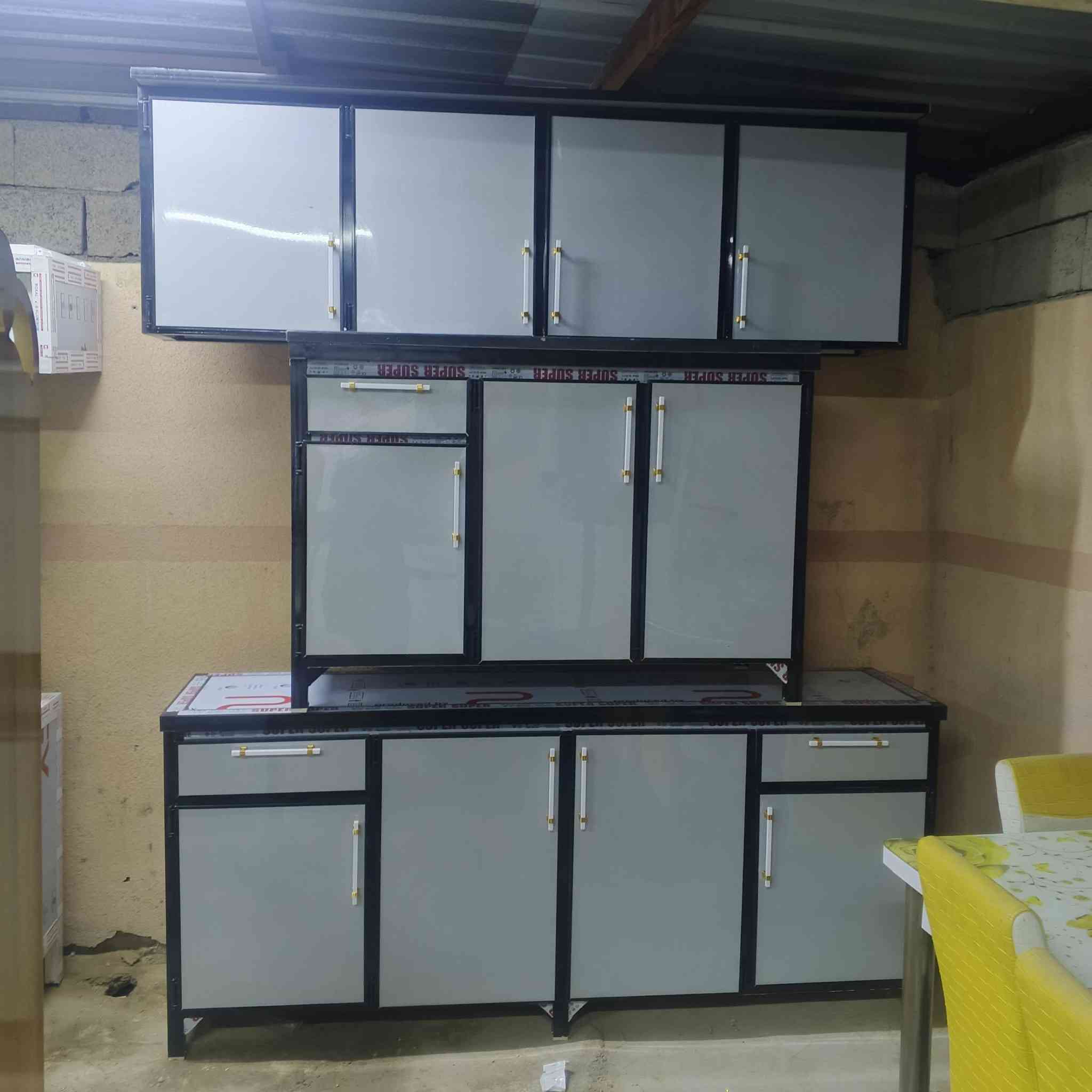 كاونترجديد قياس مترين ارضي وملحق
‏مع سنك قیاس(130ســم)مرمر
عنوان طوز خورماتو سوق جمهورية حسن قوان قرب اشتي مول
‏مراسله خاص او واتساب ***********
