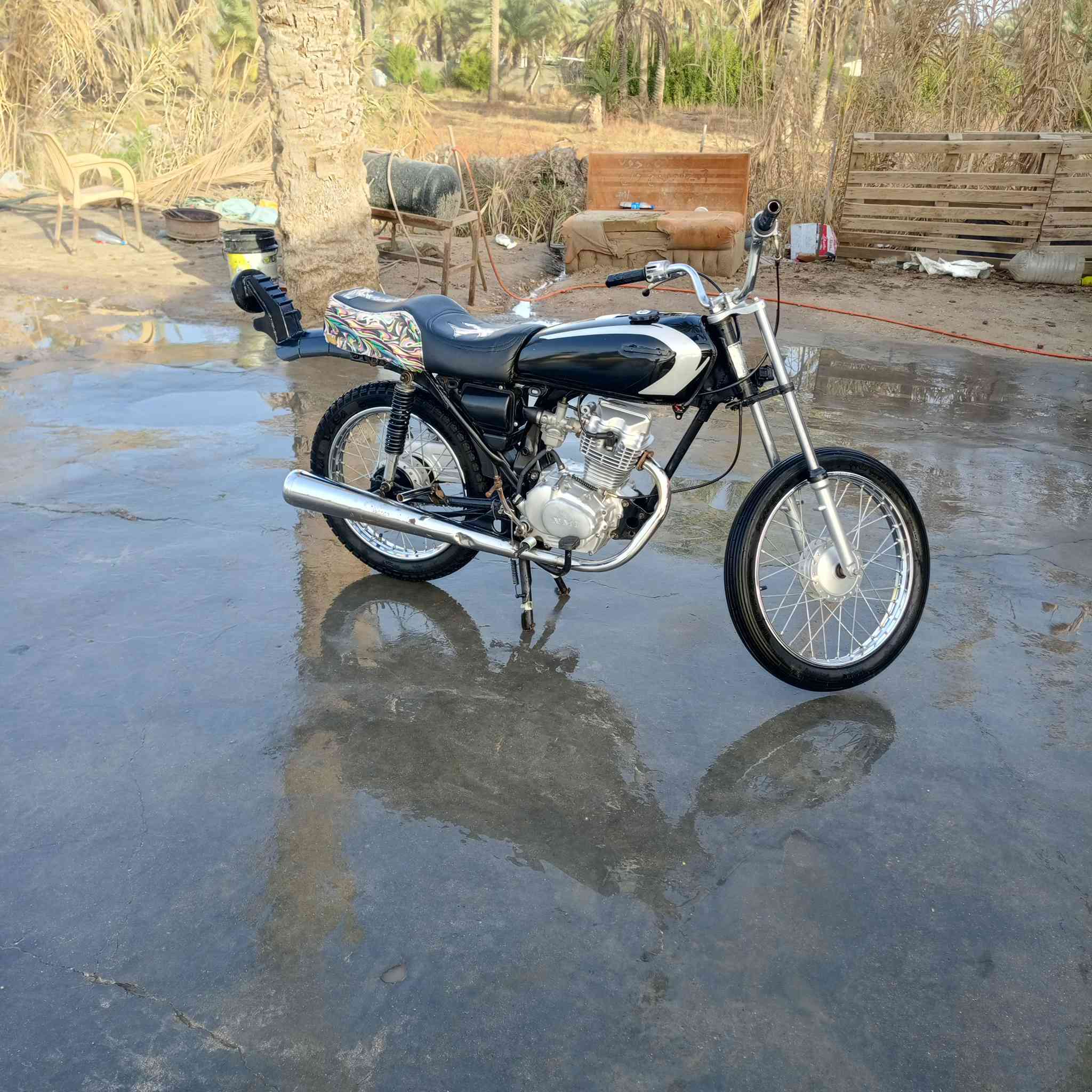 سلام عليكم دراجه نامه لبيع دراجه حلوه موديل 23سعر خمسميه وخمسين وبيه مجال سكن ورديه هاضه و  رقم ***********
