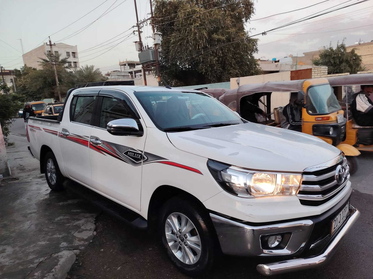 السلام عليكم تيوتا هيلوكس 2024 ساز رقم سليمانية باسمي مكاني بغداد مكفولة من ضربة اوتوماتيك فوول مواصفات دوشمه جديده كير مكينه شرط ماشيه 44الف  السعر 288 
***********
