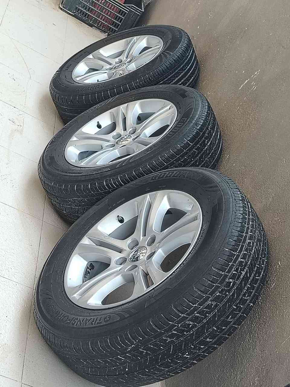 تخم ويل وتاير شرط النظافه
بيع او مراوس 
***********
@إشارة
