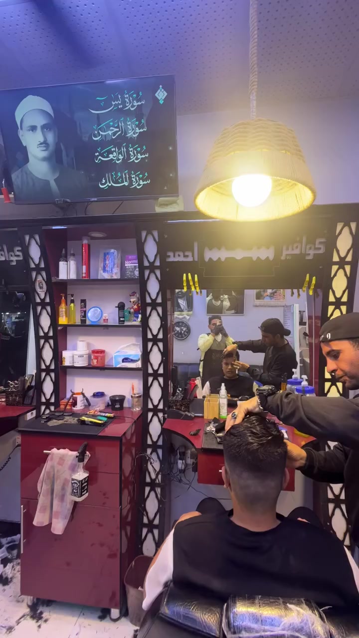 مرايات عدد ثنين كاملات للبيع مثل ماموضح بالصور نوع اندي اف للاستفسار الاتصال على الرقم ***********
