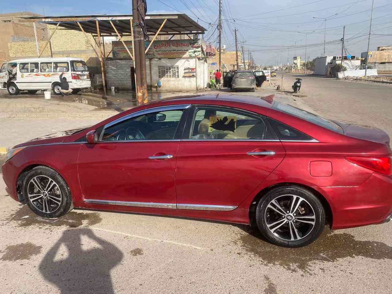 السلام عليكم سوناتا للبيع 2011
سياره خير من الله مكينه كير تخم تاير تبريد تدفئه خير من الله 

بيها طخه بل صندوك بدون دواخل سياره كلش حلوه 

بيها مكانات صبغ اثر شخوط ابيع حزام 

السعر 97 

رقم الهاتف ***********

مكاني بغداد
