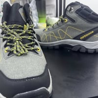 حذاء • قياس ٤٥ • ماركة