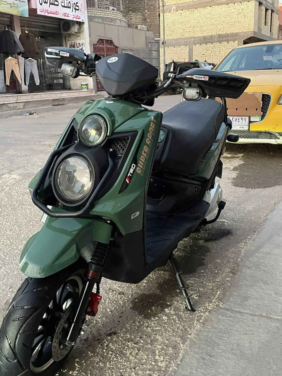 السلام عليكم دارجة سكنس جبلي
2025 
6 بطاريات كبار  
لايت عالي ناصي 
دبل اشاره 
بصمه تشغيل عن بعد 
انذار سرقه 
منفذ شحن يوسبي 
بلوتوث 
نضام بارك P
نظام بك R
السعر 450 وبيها مجال دراجة جديده 
العنوان بغداد بلديات 
الرقم ***********
