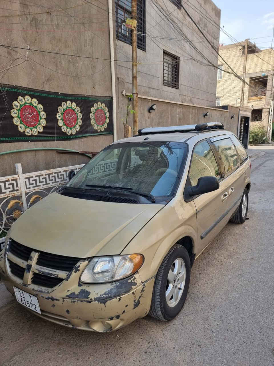 السلام عليك
دوج كرفان موديل 2007 
ماشيه 98000 ميل للبيع 
السعر 68 ورقه بيها مجال بسيط 
***********
