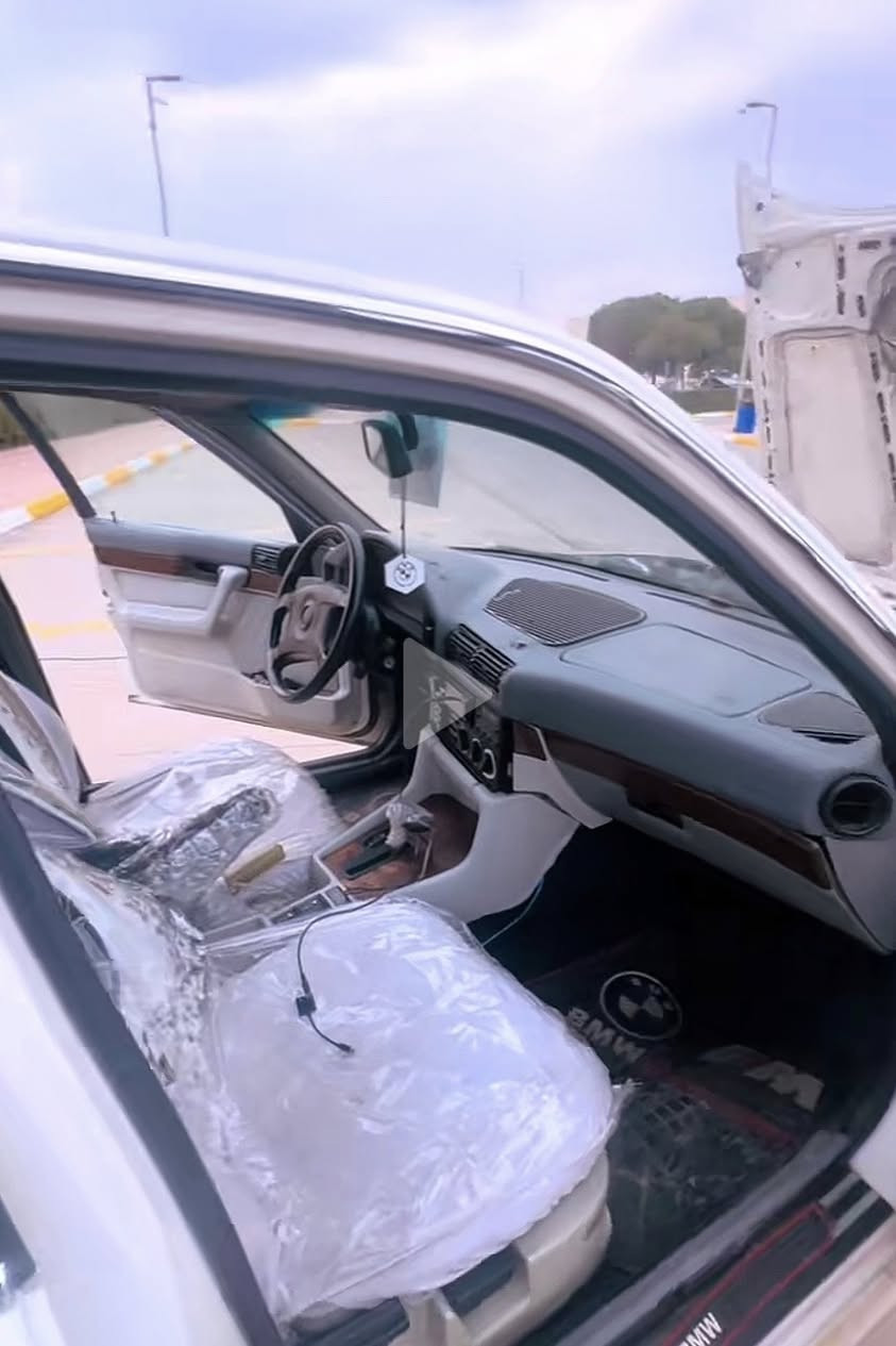 ٥٢٥ کەپس تۆماتیک فوللل فول بەس بێ سلاید ١٩٩٣ کوشین جلد گەرم و سارد تەبرید گەرمو سارد دەبڵ ئێرباگ دوگمەی s بەناوکردن وەکالە غرامە پاکانە برانەوە گێر مەکینە هەمووی بە شەترت پێشی لەی سەکن تۆزەکی هەیە سەحری ٤٠ مەجالەکی زۆر کەم سەیارەکە سەنەویە بە شەرتی ئەوەلیاتە
*********** 
وەتسئاپی لەسەرە
