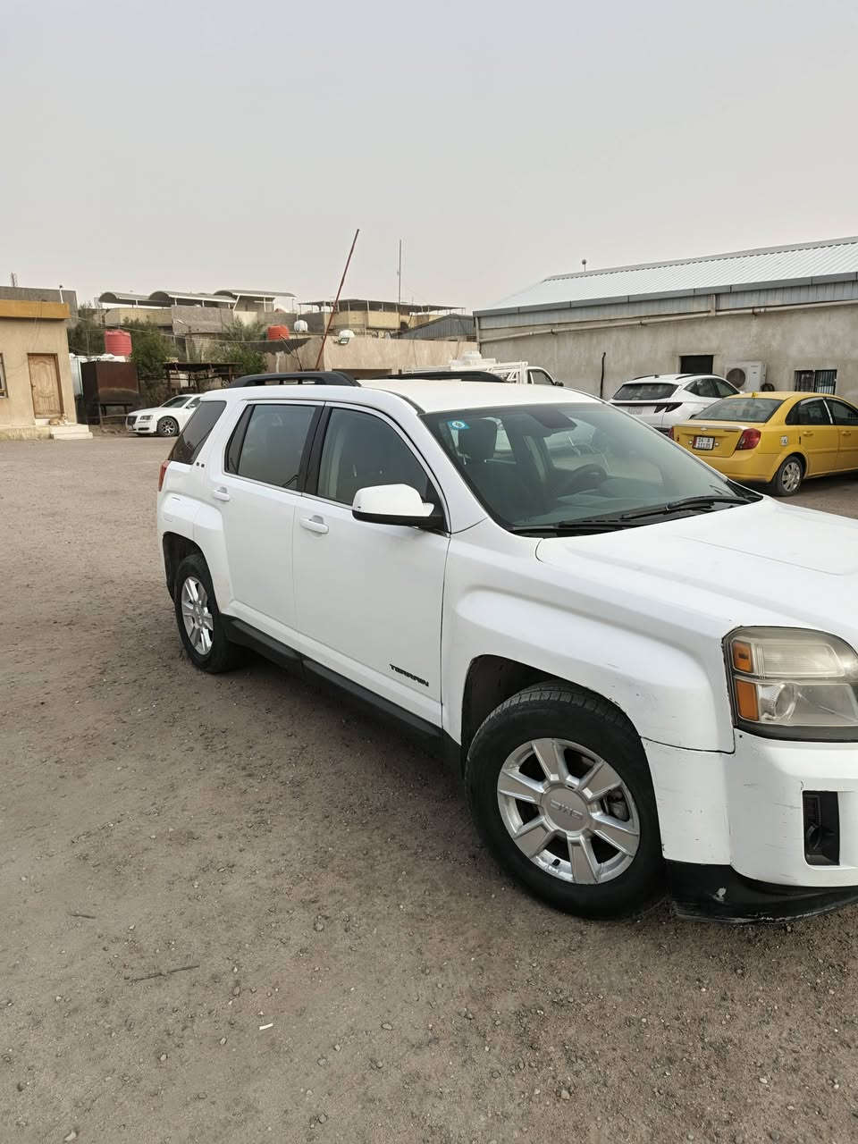 ياالله جمسي تيران موديل ٢٠١٢وارد امريكي كير مكينه تمام رقم بصره شرط التحويل حادث جاملغ خلفي جاهزة حداديه بدي نفس الصور سعر ٩٥لتواصل ***********
